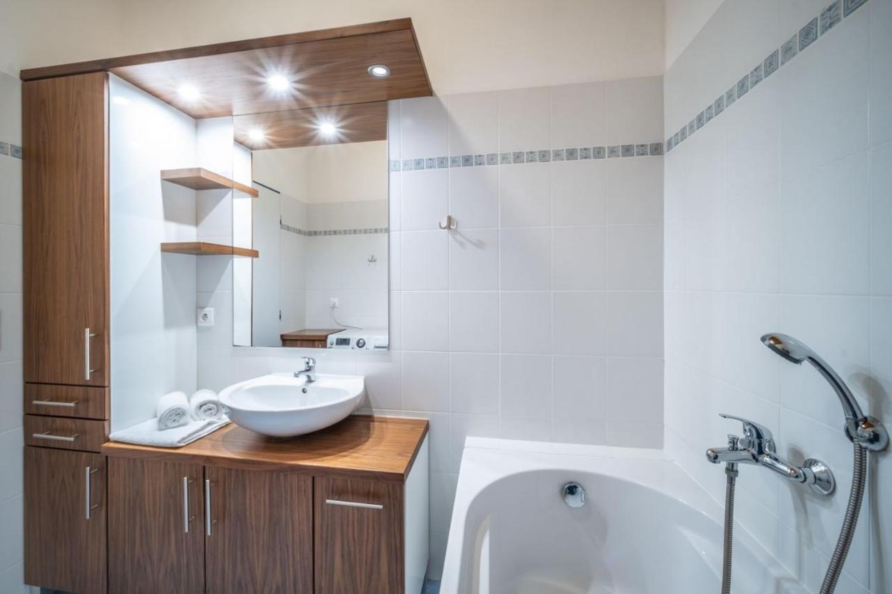 Apartment Doky D8 - Lipno Home Lipno nad Vltavou Exterior foto